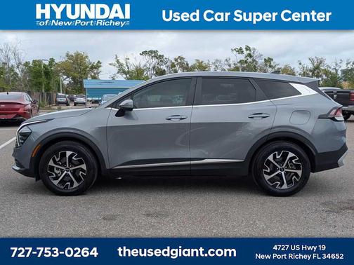 2025 Kia Sportage EX