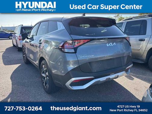 2025 Kia Sportage EX