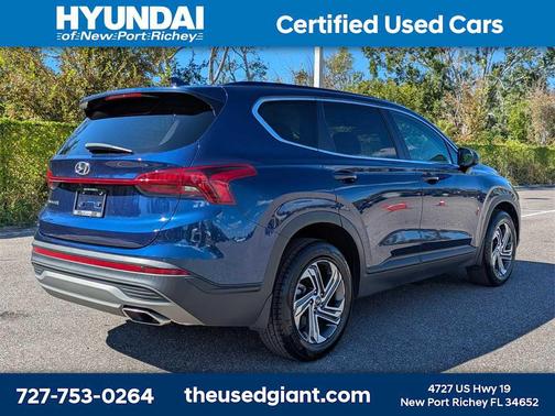 2022 Hyundai SANTA FE SE