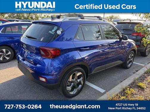 2022 Hyundai VENUE Limited