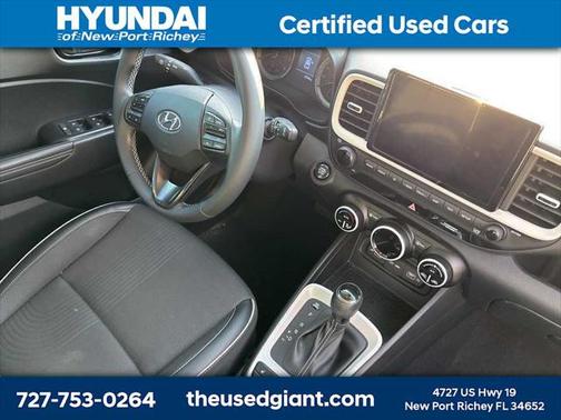 2022 Hyundai VENUE Limited