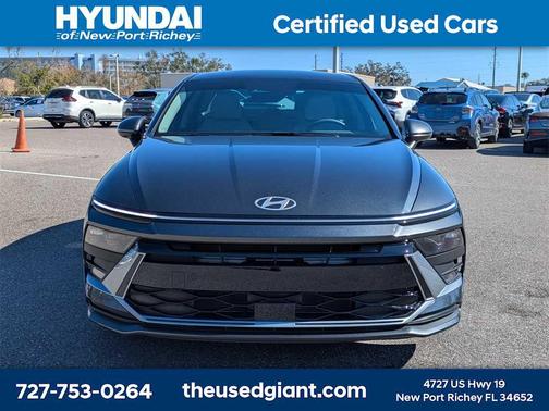 2025 Hyundai SONATA SE