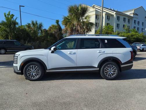 Creamy White Pearl 2026 Hyundai PALISADE SEL 7P