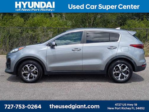 Steel Gray 2022 Kia Sportage LX