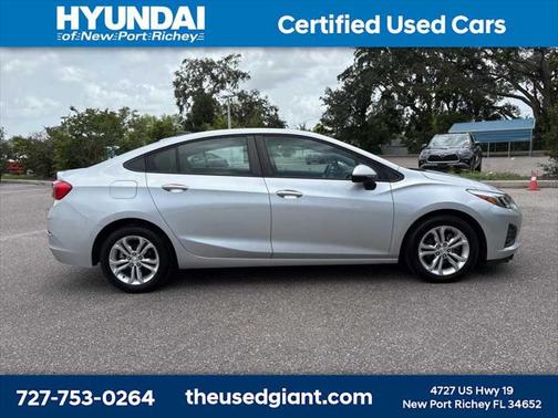 2019 Chevrolet Cruze LS