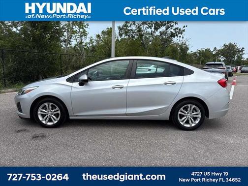2019 Chevrolet Cruze LS