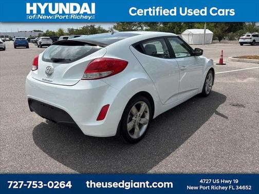 2015 Hyundai Veloster Base