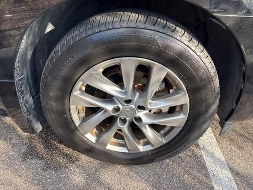 2015 INFINITI QX60 Base