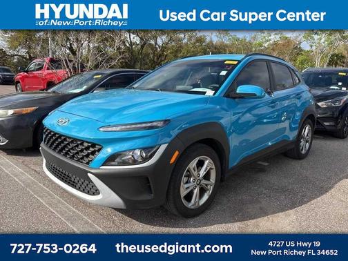 2023 Hyundai KONA SEL