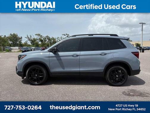2024 Honda Passport AWD Black