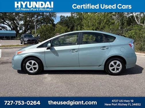 2015 Toyota Prius Three