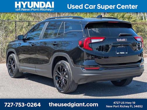 2022 GMC Terrain SLE