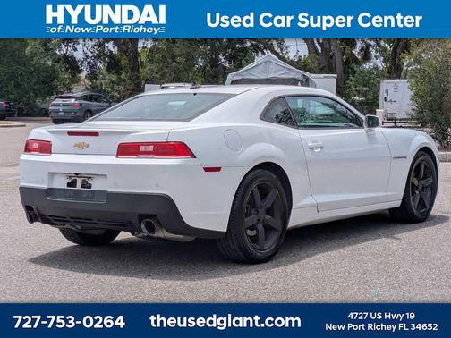 Summit White 2015 Chevrolet Camaro 1LT