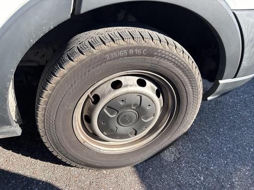 2016 Ford Transit-150 Base