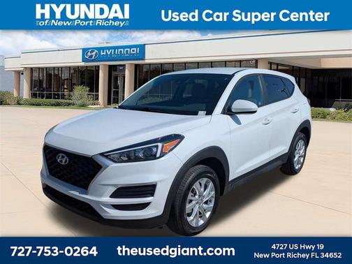 2021 Hyundai TUCSON SE