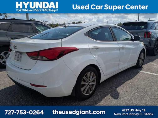 Pearl White 2014 Hyundai ELANTRA SE