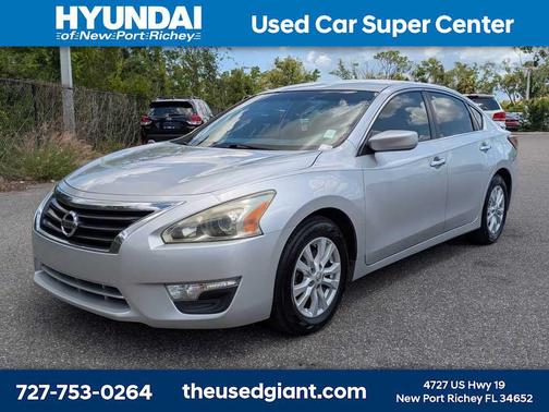 Brilliant Silver Metallic 2014 Nissan Altima 2.5 S