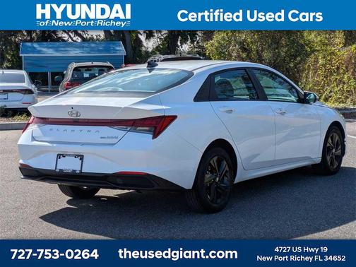 2023 Hyundai ELANTRA HEV Blue