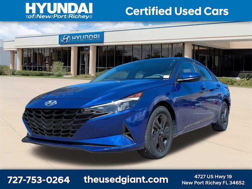 2022 Hyundai ELANTRA SEL