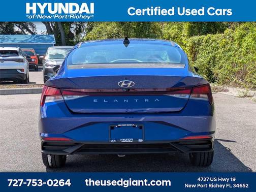 2022 Hyundai ELANTRA SEL