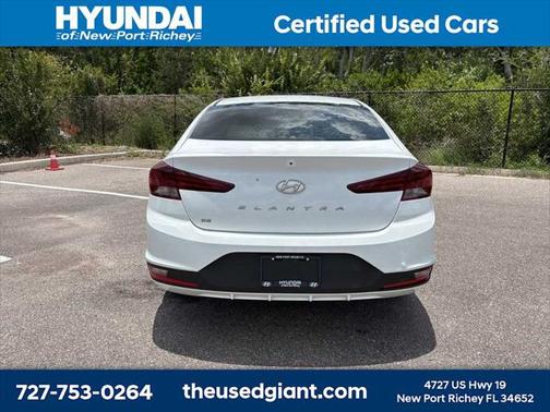 2019 Hyundai ELANTRA SE