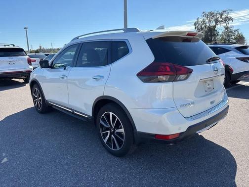 2020 Nissan Rogue SL