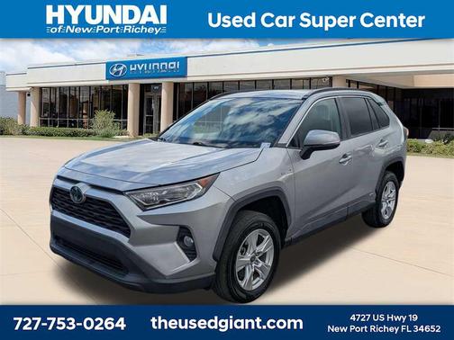2021 Toyota RAV4 Hybrid XLE