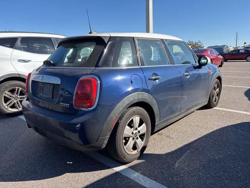 2015 MINI Hardtop Cooper