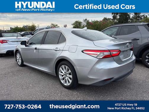 2019 Toyota Camry LE