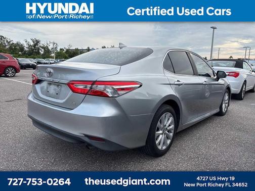 2019 Toyota Camry LE
