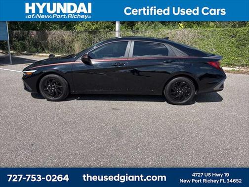 2024 Hyundai ELANTRA SEL