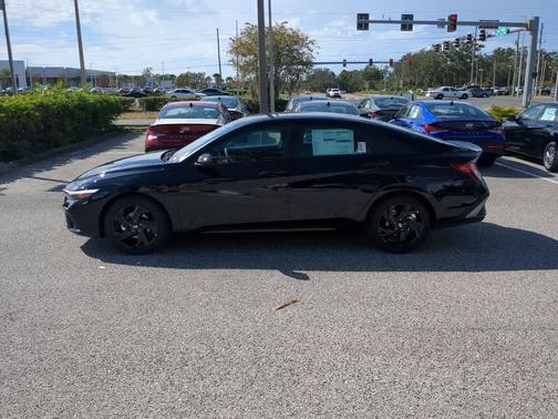 Abyss Black 2026 Hyundai ELANTRA Sport