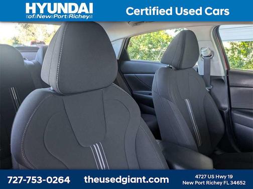 2023 Hyundai ELANTRA SEL