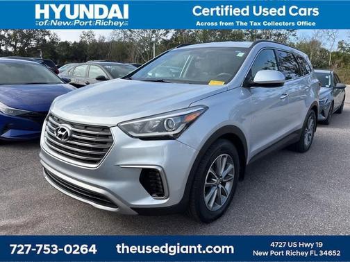 2018 Hyundai SANTA FE SE