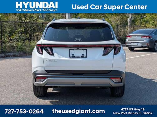 2026 Hyundai TUCSON SEL Premium