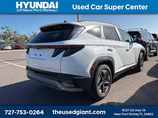 2026 Hyundai TUCSON SEL Premium