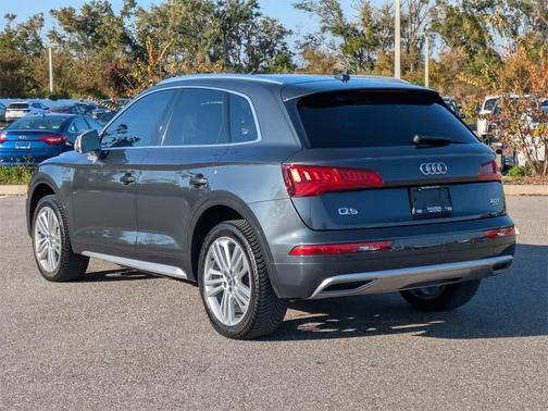 2018 Audi Q5 2.0T Premium Plus