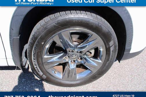 2017 Toyota Highlander Limited Platinum