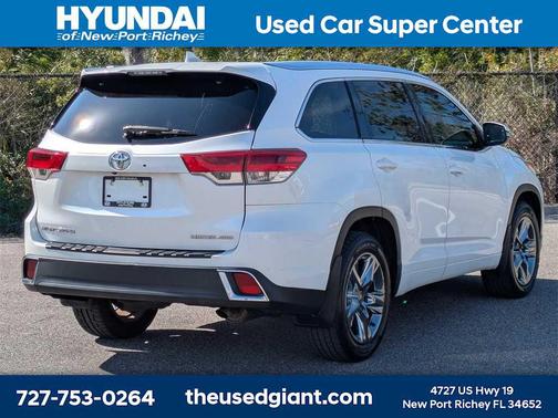 2017 Toyota Highlander Limited Platinum