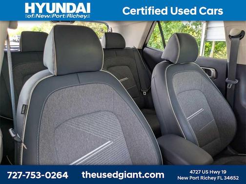2023 Hyundai VENUE Limited