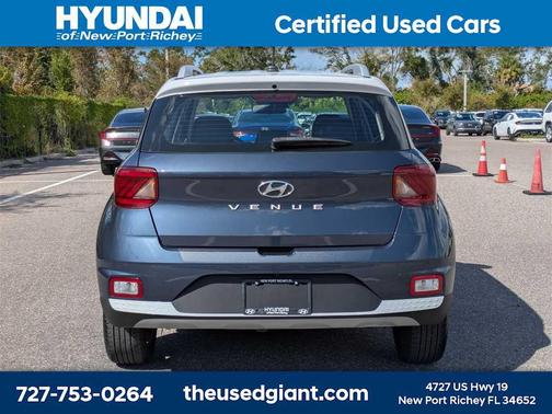 2023 Hyundai VENUE Limited