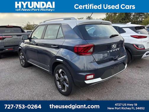 2023 Hyundai VENUE Limited