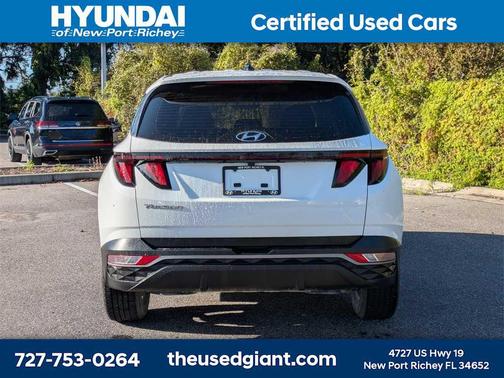 2024 Hyundai TUCSON SE