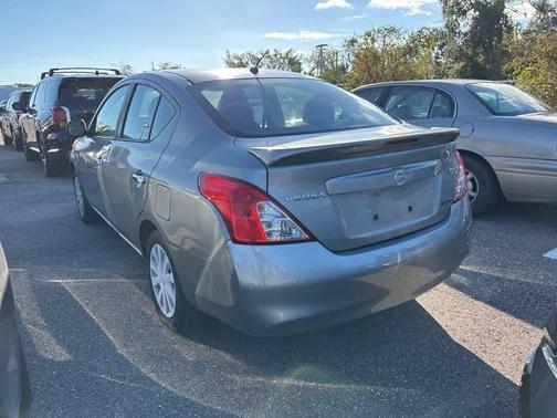 2014 Nissan Versa 1.6 SV