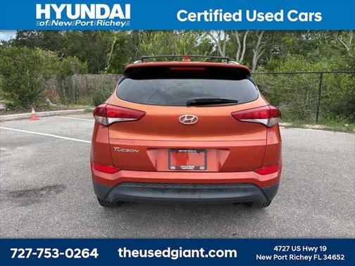 2017 Hyundai TUCSON SE Plus