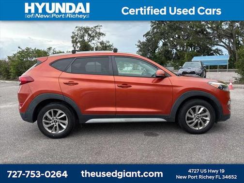 2017 Hyundai TUCSON SE Plus