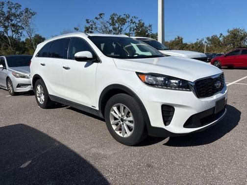 2019 Kia Sorento LX