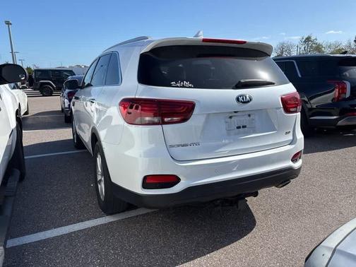 2019 Kia Sorento LX