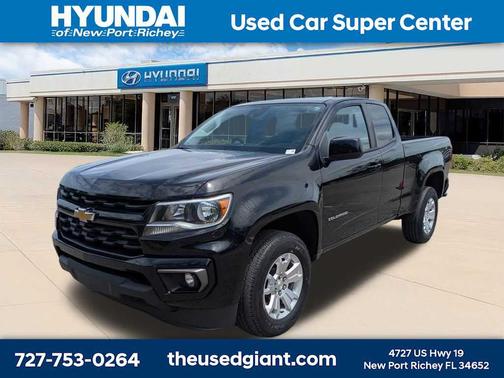 Black 2022 Chevrolet Colorado LT