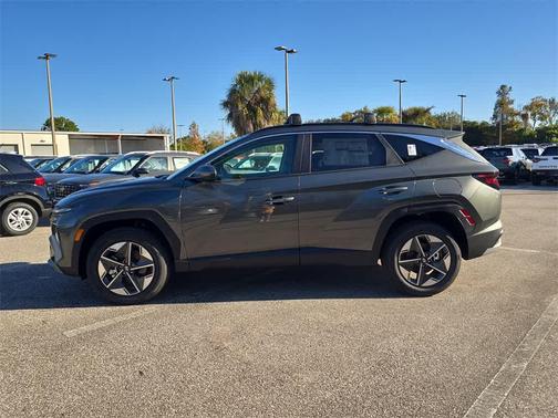 2026 Hyundai TUCSON Hybrid SEL